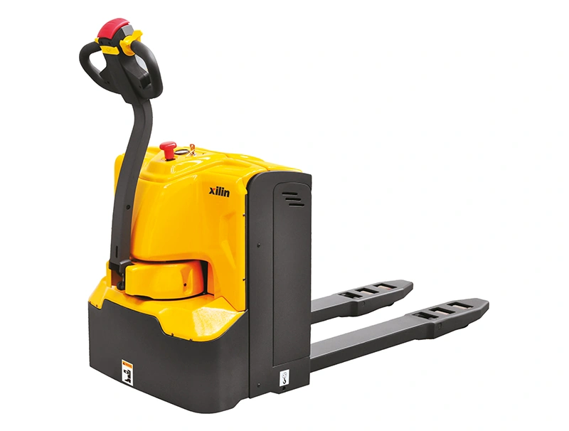 Vista del transpallet elettrico CBD30KD-III con portata di 3000 kg